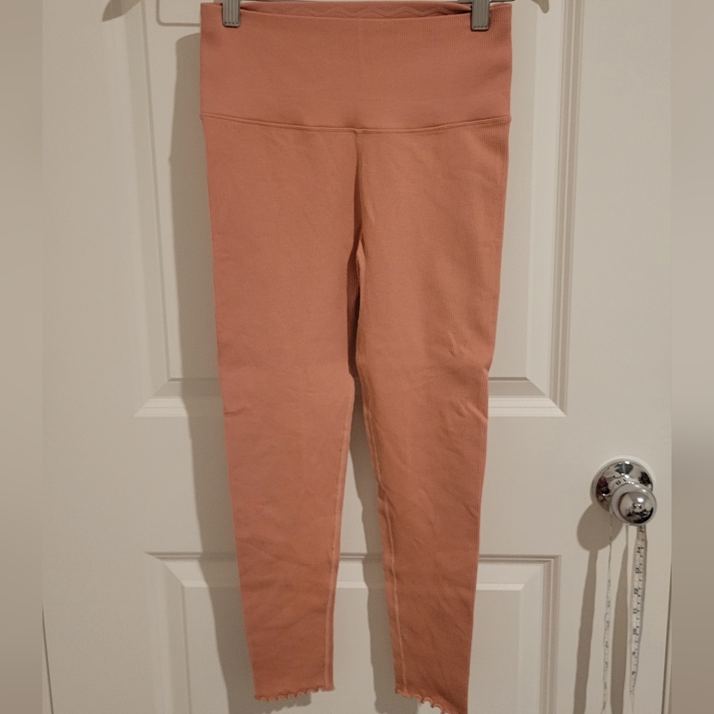 Spiritual Gangster Legging Size XS/S